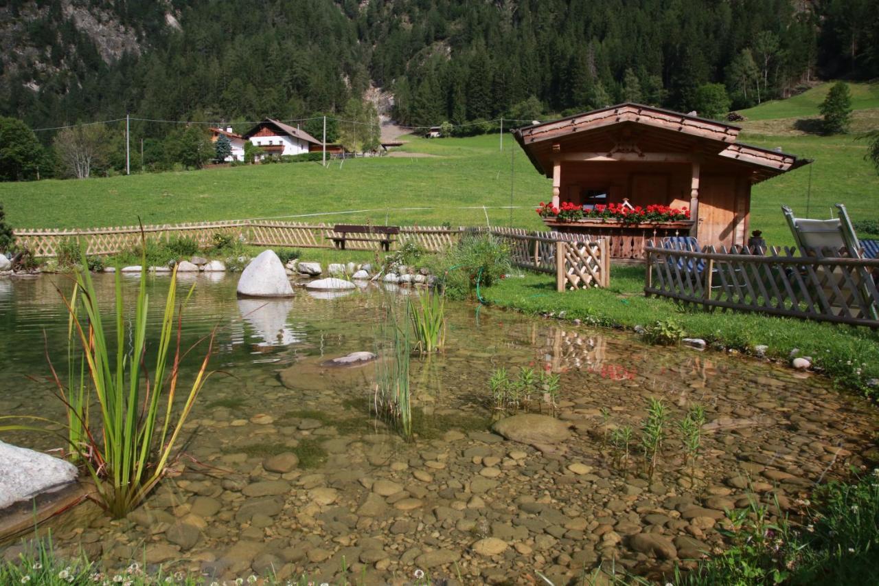 Graushof Hotel Val di Vizze Exterior photo